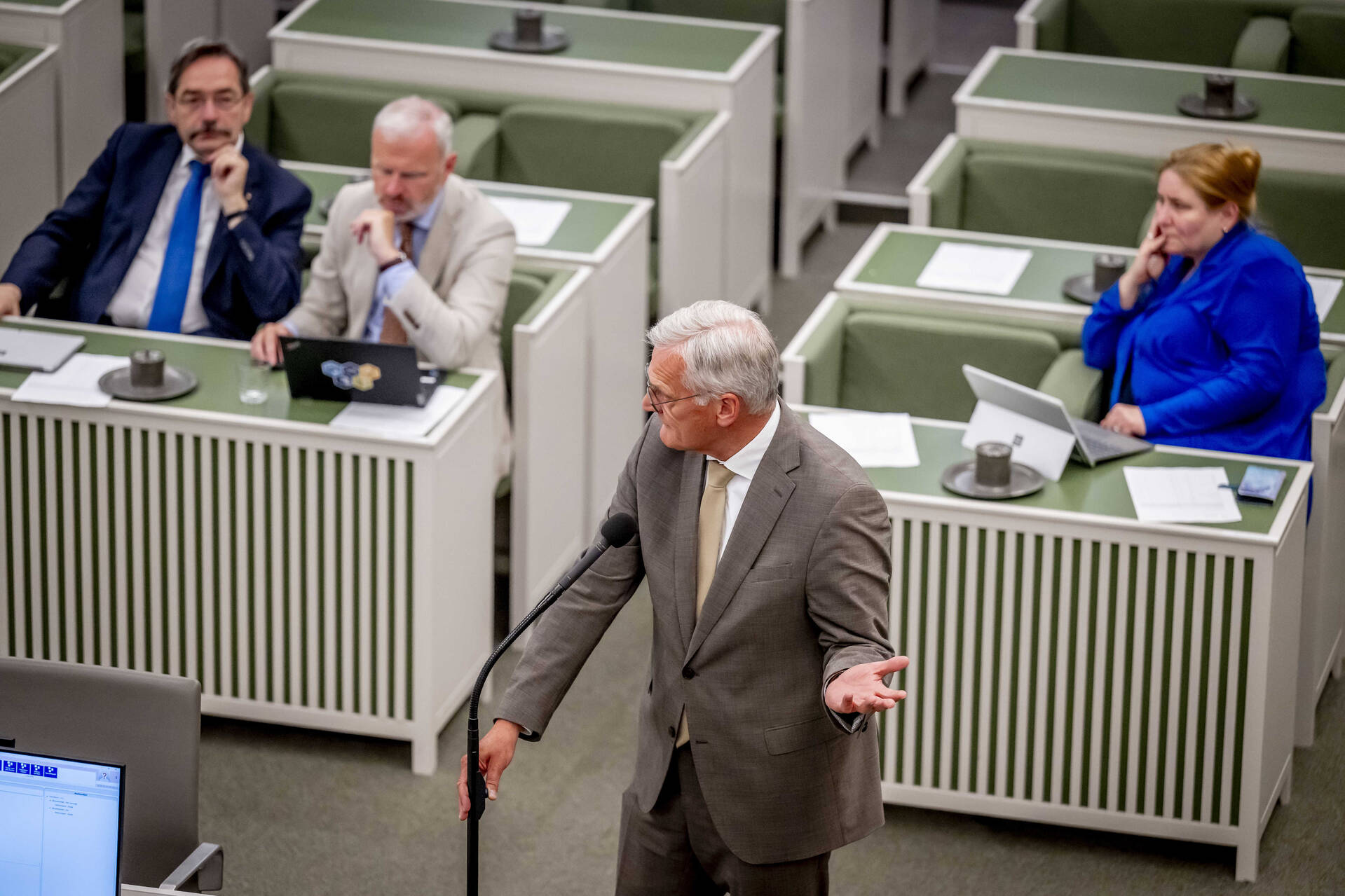 Senator Schalk (SGP)