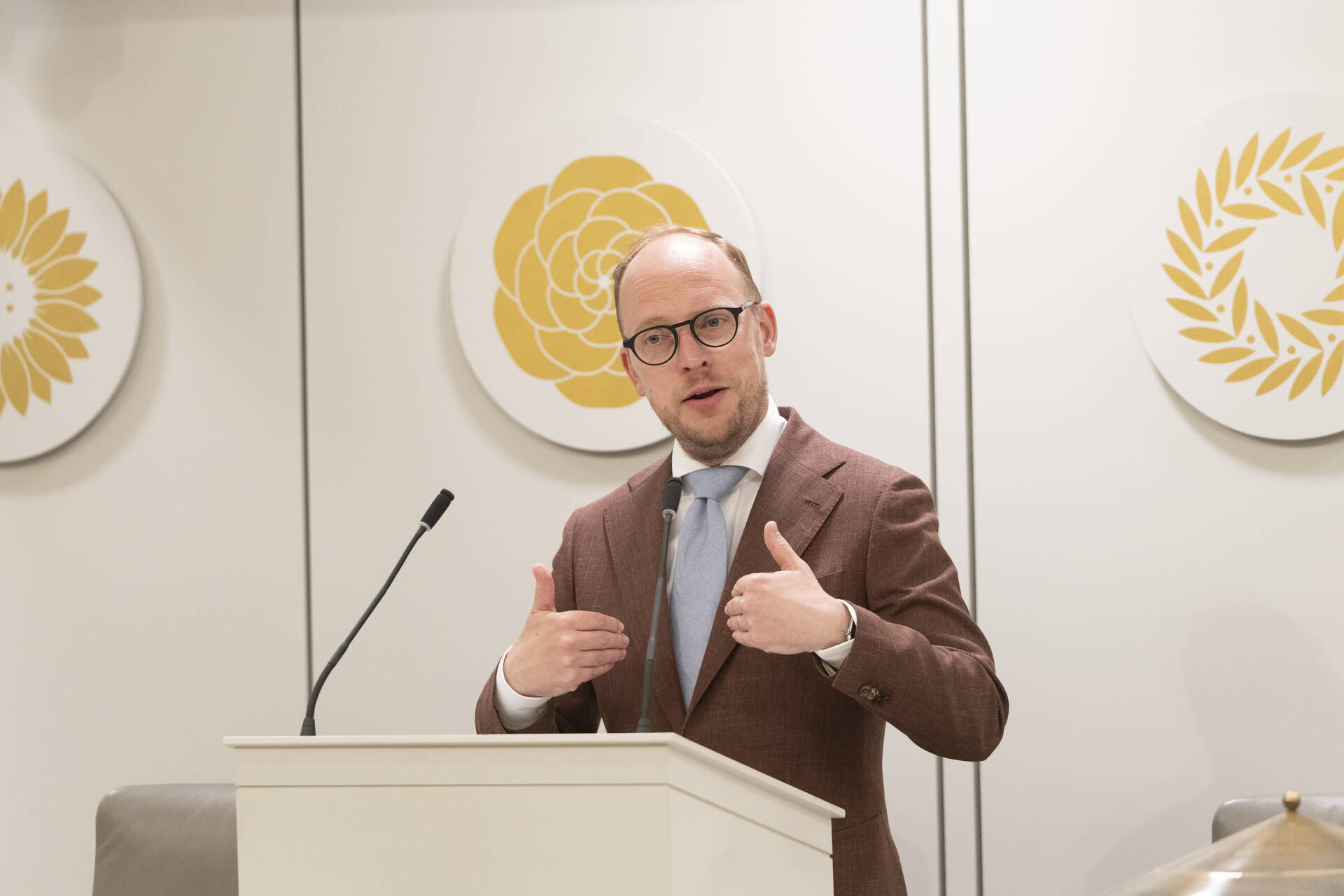 Staatssecretaris Eerenberg van Financiën tijdens het debat op 30 juni 2026