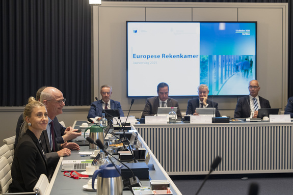 De commissie Financiën in gesprek met de Europese Rekenkamer 