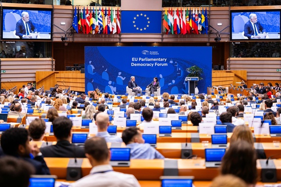 Het Parliamentary Democracy Forum bijeen in het Europees Parlement in Brussel